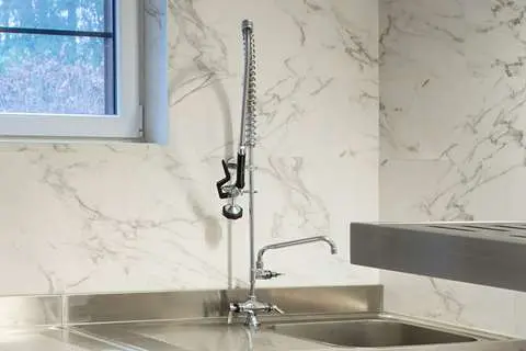 LKE-2410-000_3 voorspoeldouche.webp