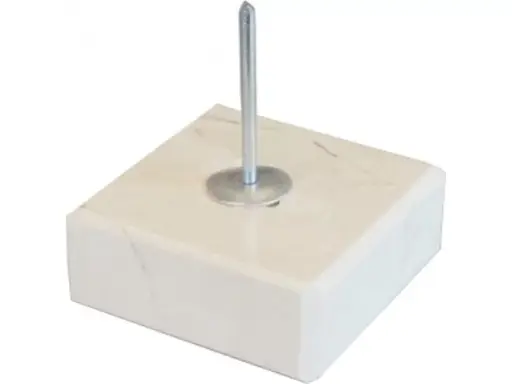 [003049] Prikblok bonnenprikker marmer L 55 x B 55 x  H 60 mm